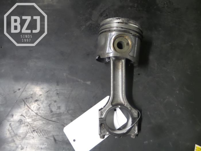 Używane Tlok BMW 3-Serie Cena na żądanie oferowane przez BZJ b.v.