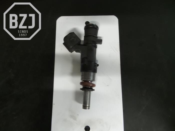 Usagé Système d'injection Renault Scenic Prix sur demande proposé par BZJ b.v.