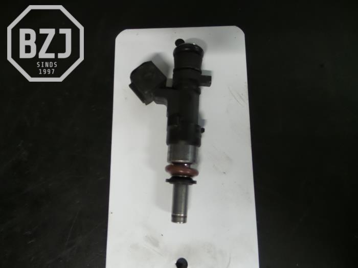 Usagé Système d'injection Renault Scenic Prix sur demande proposé par BZJ b.v.