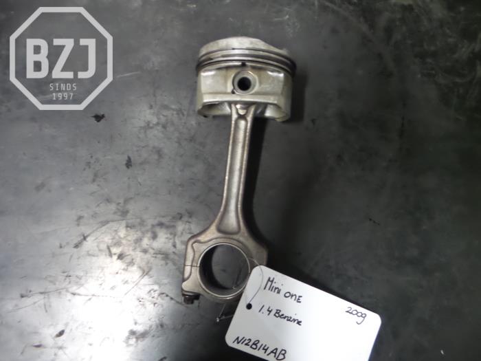 Usagé Piston Mini ONE Prix sur demande proposé par BZJ b.v.