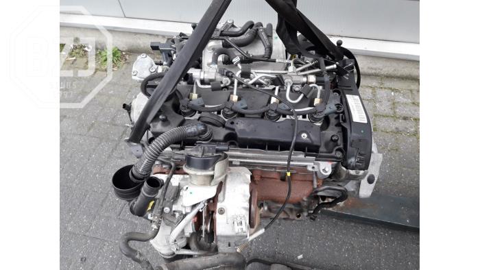 Motor van een Volkswagen Scirocco (137/13AD)  2015