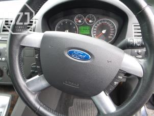 Usagé Airbag gauche (volant) Ford C-Max Prix € 50,00 Règlement à la marge proposé par BZJ b.v.