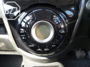 Używane Panel climatronic Nissan Micra (K13) 1.2 12V DIG-S Cena na żądanie oferowane przez BZJ b.v.