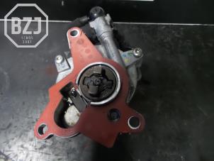 Used Brake servo vacuum pump Renault Laguna Price on request offered by BZJ b.v.