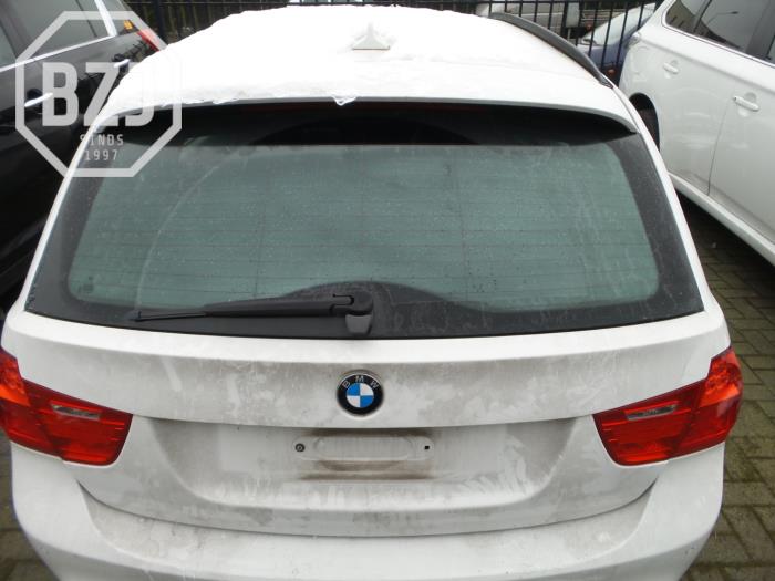 Portón trasero de un BMW 1 serie (E82) 118d 16V 2012