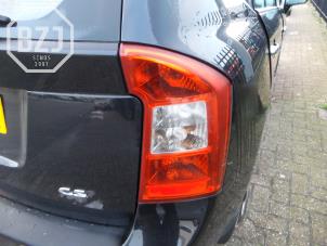 Used Taillight, right Kia Carens III (FG) 2.0i CVVT 16V Price on request offered by BZJ b.v.