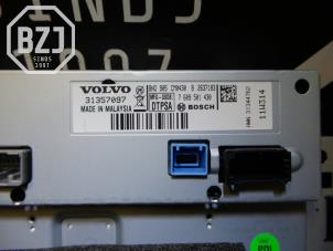 Usagé Affichage intérieur Volvo S60 II (FS) 2.0 D3 20V Prix sur demande proposé par BZJ b.v.