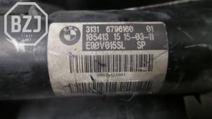 Used Front shock absorber, right BMW 3-Serie Price on request offered by BZJ b.v.