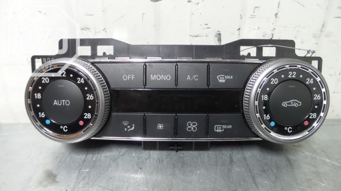 Używane Panel climatronic Mercedes C (W204) 2.2 C-220 CDI 16V Cena na żądanie oferowane przez BZJ b.v.