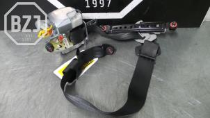 Used Seatbelt tensioner, left Hyundai I30 Price € 65,00 Margin scheme offered by BZJ b.v.