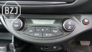 Używane Panel climatronic Toyota Yaris Cena na żądanie oferowane przez BZJ b.v.