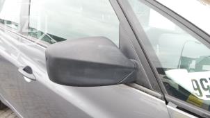 Used Wing mirror, right Hyundai iX20 (JC) Price on request offered by BZJ b.v.