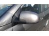Rétroviseur gauche d'un Kia Picanto (BA), 2004 / 2011 1.1 12V, Berline avec hayon arrière, Essence, 1.086cc, 48kW (65pk), FWD, G4HG, 2004-04 / 2011-09, BAGM11; BAM6115; BAH61 2010