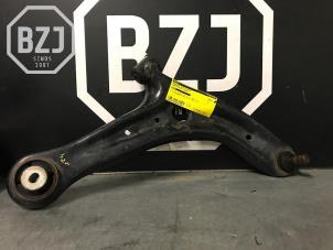 Usagé Bras de suspension avant droit Ford Fiesta Prix € 50,00 Règlement à la marge proposé par BZJ b.v.