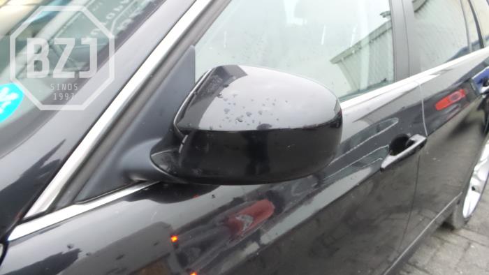 Wing mirror, left from a BMW 3 serie Touring (E91) 320i 16V 2011