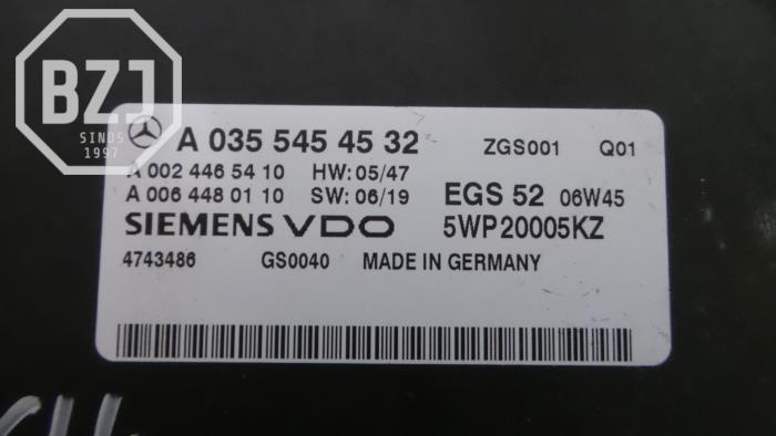 Ordinateur contrôle fonctionnel d'un Mercedes-Benz CLK (R209) 1.8 200 K 16V 2007