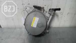 Used Brake servo vacuum pump Kia Sorento Price on request offered by BZJ b.v.