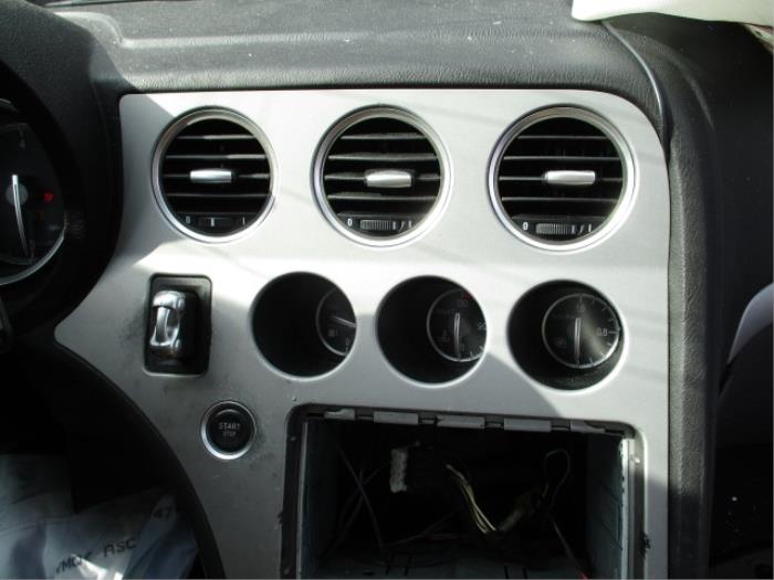 Pare-Choc Grille Ventilation Droite Grill 156089638 939 Alfa Romeo 159