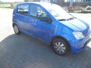Used Door window 4-door, front right Daihatsu Cuore (L251/271/276) 1.0 12V DVVT Price on request offered by Boekholt autodemontage B.V