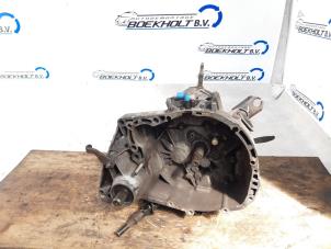 Used Gearbox Renault Clio II (BB/CB) 1.4 16V Price € 181,50 Inclusive VAT offered by Boekholt autodemontage B.V
