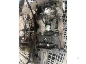 Motor van een Mercedes-Benz A (W168) 1.4 A-140 1998