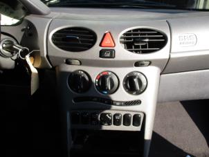 Used Dashboard vent Mercedes A (W168) 1.6 A-160 Price € 12,50 Margin scheme offered by Boekholt autodemontage B.V