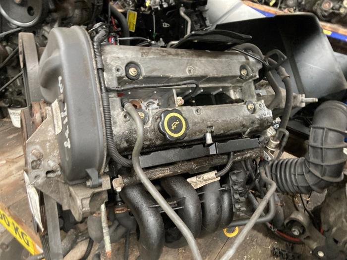 Motor de un Alfa Romeo 147 (937) 2.0 Twin Spark 16V 2001