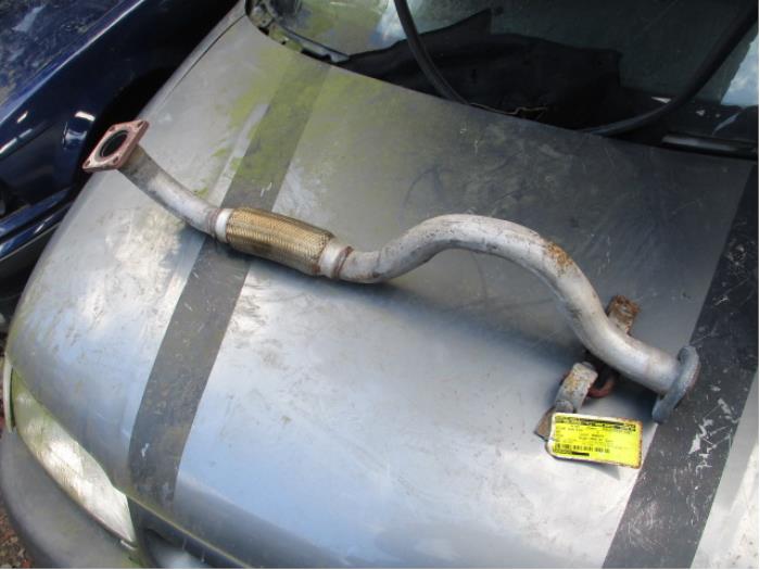 Exhaust front section from a Seat Toledo (1M2) 1.6 16V 2005