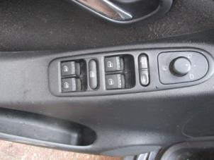 Used Electric window switch Seat Toledo (1M2) 1.6 16V Price € 50,00 Margin scheme offered by Boekholt autodemontage B.V