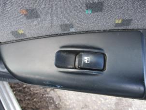 Used Electric window switch Hyundai Getz 1.3i 12V Price on request offered by Boekholt autodemontage B.V