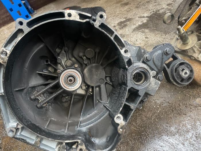 Gebrauchte Getriebe Ford Fusion 1.4 TDCi Preis € 79,00 Margenregelung angeboten von Boekholt autodemontage B.V
