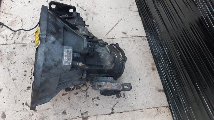Gearbox from a Ford StreetKa 1.6i 2004