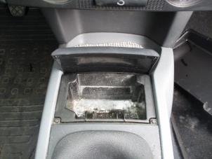 Used Front ashtray Skoda Fabia (6Y5) 1.4i Price on request offered by Boekholt autodemontage B.V
