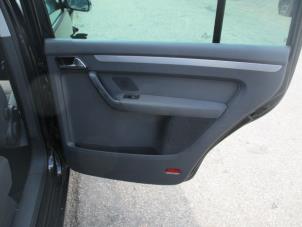 Used Rear door handle 4-door, right Volkswagen Touran (1T1/T2) 1.6 FSI 16V Price on request offered by Boekholt autodemontage B.V