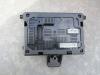 Fuse box from a Renault Clio III (BR/CR), 2005 / 2014 1.2 16V 75, Hatchback, Petrol, 1 149cc, 55kW (75pk), FWD, D4F740; D4FD7; D4F706; D4F764; D4FE7, 2005-06 / 2014-12, BR/CR1J; BR/CRCJ; BR/CR1S; BR/CR9S; BR/CRCS; BR/CRFU; BR/CR3U; BR/CRP3 2008