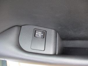 Gebrauchte Elektrisches Fenster Schalter Jaguar XJ6 (X300) 3.2 24V Preis auf Anfrage angeboten von Boekholt autodemontage B.V