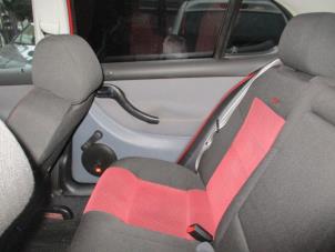 Używane Zaglówek Seat Leon (1M1) 1.6 Cena na żądanie oferowane przez Boekholt autodemontage B.V
