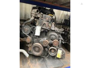 Motor van een Dodge Mini Ram Van 2.5 TD 1998