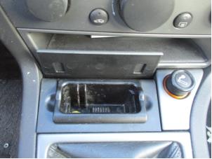 Used Front ashtray Opel Signum (F48) 2.2 DGI 16V Price on request offered by Boekholt autodemontage B.V