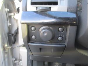 Used Fog light switch Opel Signum (F48) 2.2 DGI 16V Price on request offered by Boekholt autodemontage B.V