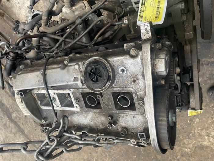 Engine Volkswagen Passat Variant 1.8 20V - APT