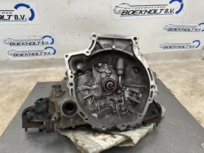 Używane Skrzynia biegów Kia Rio (DC12) 1.5 RS,LS 16V Cena € 79,00 Procedura marży oferowane przez Boekholt autodemontage B.V