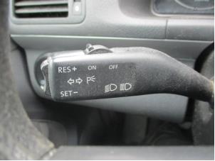 Used Indicator switch Volkswagen Touran (1T1/T2) 1.6 FSI 16V Price on request offered by Boekholt autodemontage B.V