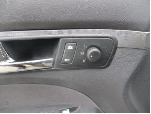 Used Mirror switch Volkswagen Touran (1T1/T2) 1.6 FSI 16V Price on request offered by Boekholt autodemontage B.V