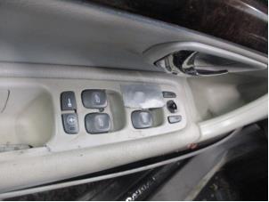 Used Electric window switch Volvo S80 (TR/TS) 2.9 SE 24V Price on request offered by Boekholt autodemontage B.V