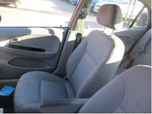 Used Headrest Kia Rio (DC12) 1.5 RS,LS 16V Price on request offered by Boekholt autodemontage B.V
