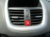 Interruptor de luz de pánico de un Peugeot 207 SW (WE/WU), 2007 / 2013 1.6 HDi 16V, Combi, Diesel, 1.560cc, 80kW (109pk), FWD, DV6TED4FAP; 9HZ; DV6TED4; 9HY, 2007-06 / 2010-03 2010