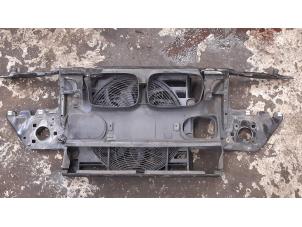 Used Front panel BMW 3 serie (E46/4) 320d 16V Price on request offered by Boekholt autodemontage B.V