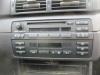BMW 3 serie (E46/2) 318 Ci Reproductor de CD y radio