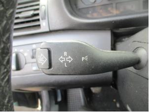 Used Indicator switch BMW 3 serie (E46/2) 318 Ci Price on request offered by Boekholt autodemontage B.V